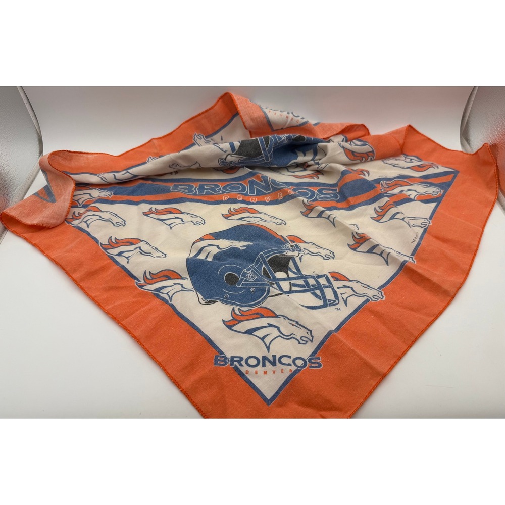 Vintage 1997 Denver Broncos NFL Bandana Orange Navy Blue Helmet Logo F629